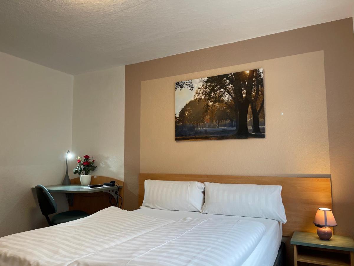 Residenz Hotel ヴッパータール エクステリア 写真
