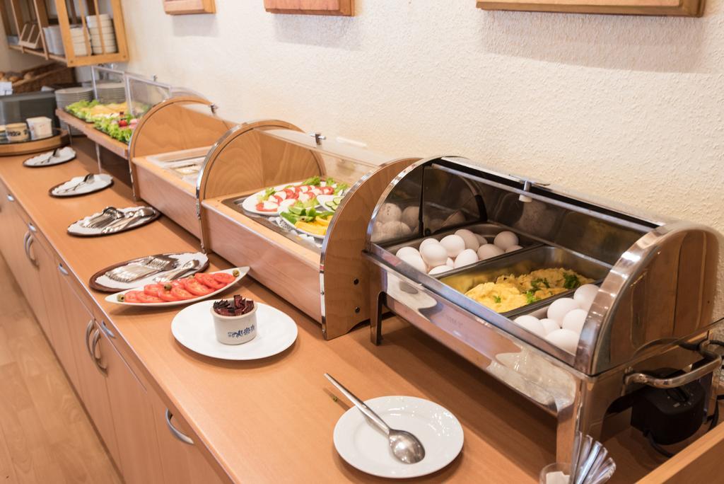 Residenz Hotel ヴッパータール エクステリア 写真